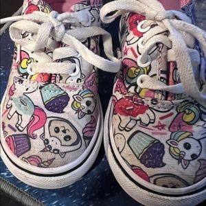 Toddler girl vans unicorn and cupcake size 7 skate